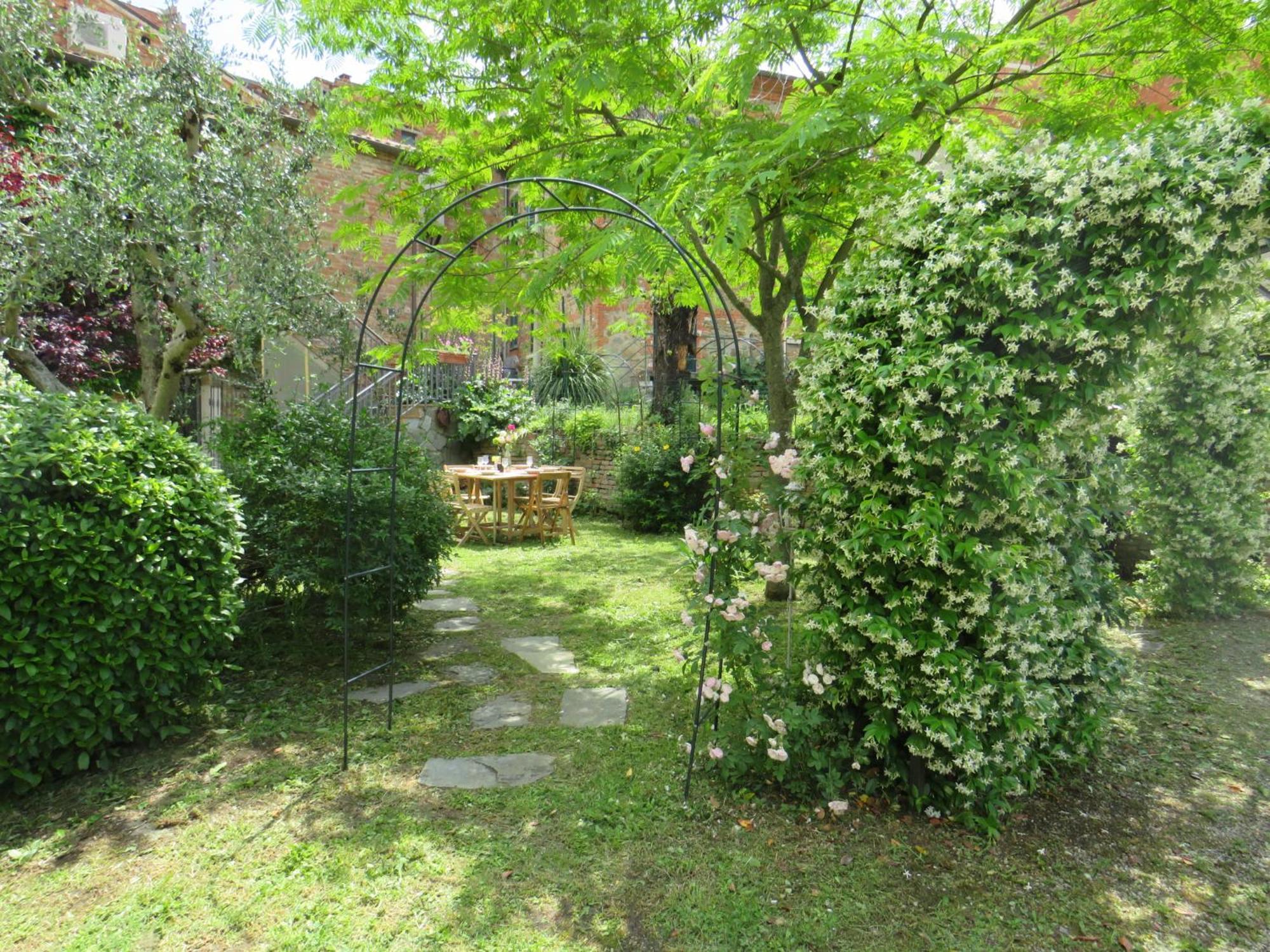 La Superba Ca' Zeneize Bed and Breakfast Foiano Della Chiana Buitenkant foto